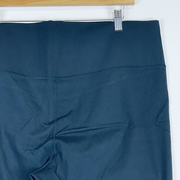 All In Motion Black Stretch Leggings Pants No Pockets Women 3X New NWT - Picture 4 of 7